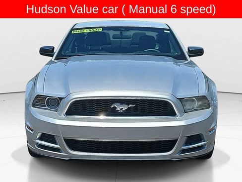 Used 2013 Ford Mustang Coupe RWD image 9