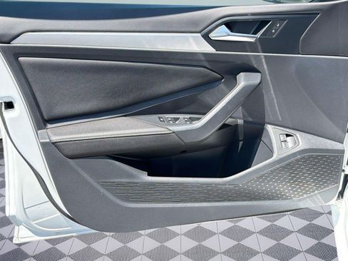 Certified 2024 Volkswagen Jetta Sport FWD image 19