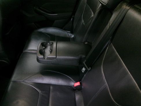 Used 2015 Ford Focus Titanium image 21