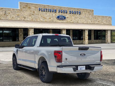 New 2026 Ford F150 XLT w/ XLT Black Appearance Package RWD image 4