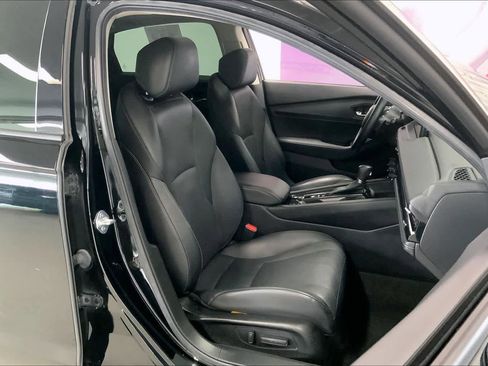 Used 2023 Honda Accord Touring image 11