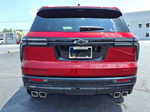 Used 2026 Chevrolet Traverse RS FWD image 27