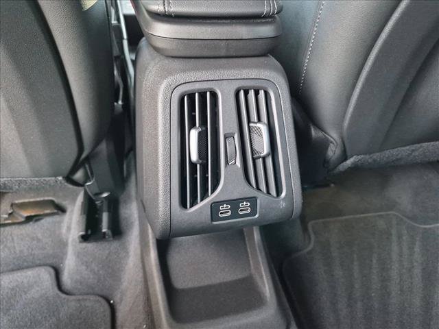Used 2025 BMW X1 xDrive28i AWD/4WD image 17