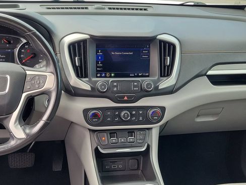 Used 2021 GMC Terrain SLT FWD image 18
