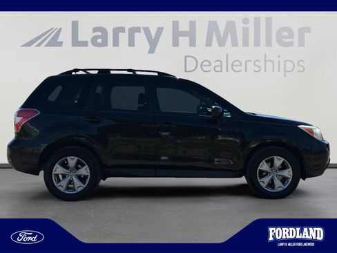 Used 2015 Subaru Forester 2.5i Premium AWD/4WD image 6