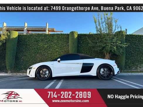 Used 2020 Audi R8 V10 w/ 20" Wheel Package image 13