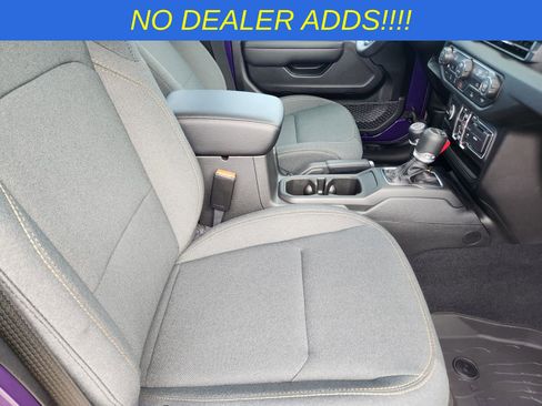 New 2026 Jeep Gladiator Sport AWD/4WD image 14
