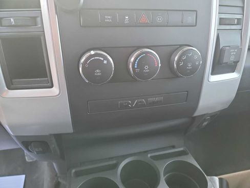Used 2012 RAM 2500 SLT RWD image 18