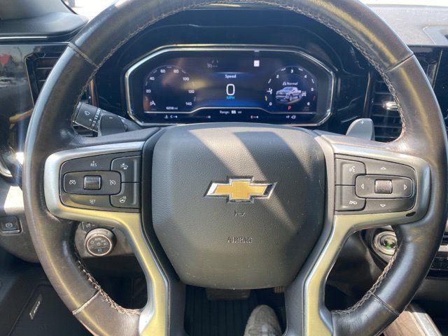 Used 2022 Chevrolet Silverado 1500 LTZ AWD/4WD image 21