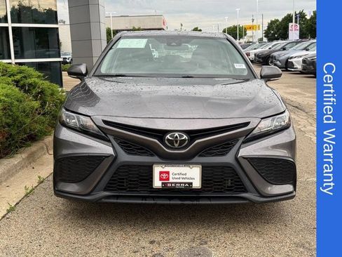 Used 2023 Toyota Camry SE FWD image 8