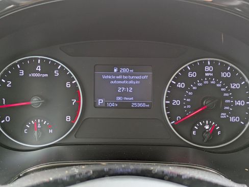 Used 2023 Kia Seltos S FWD image 22