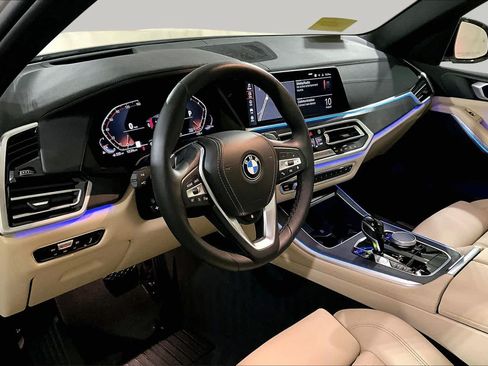 Used 2022 BMW X5 xDrive40i w/ Premium Package AWD/4WD image 17