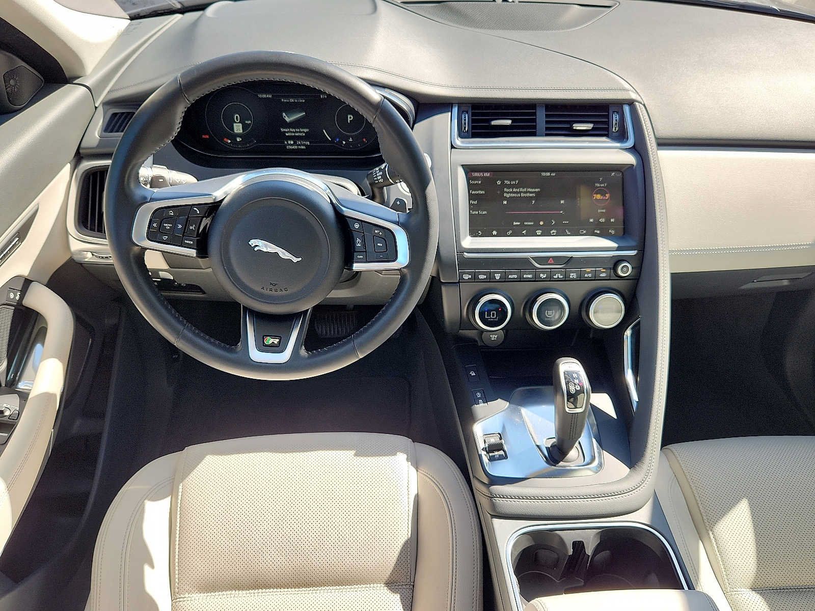 Used 2020 Jaguar E-PACE SE AWD/4WD image 11