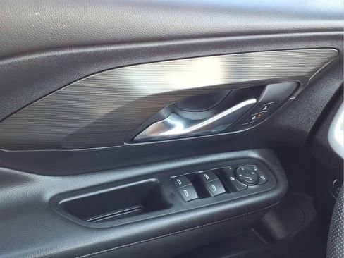 Used 2023 GMC Terrain SLE w/ LPO, Floor Liner Package image 25