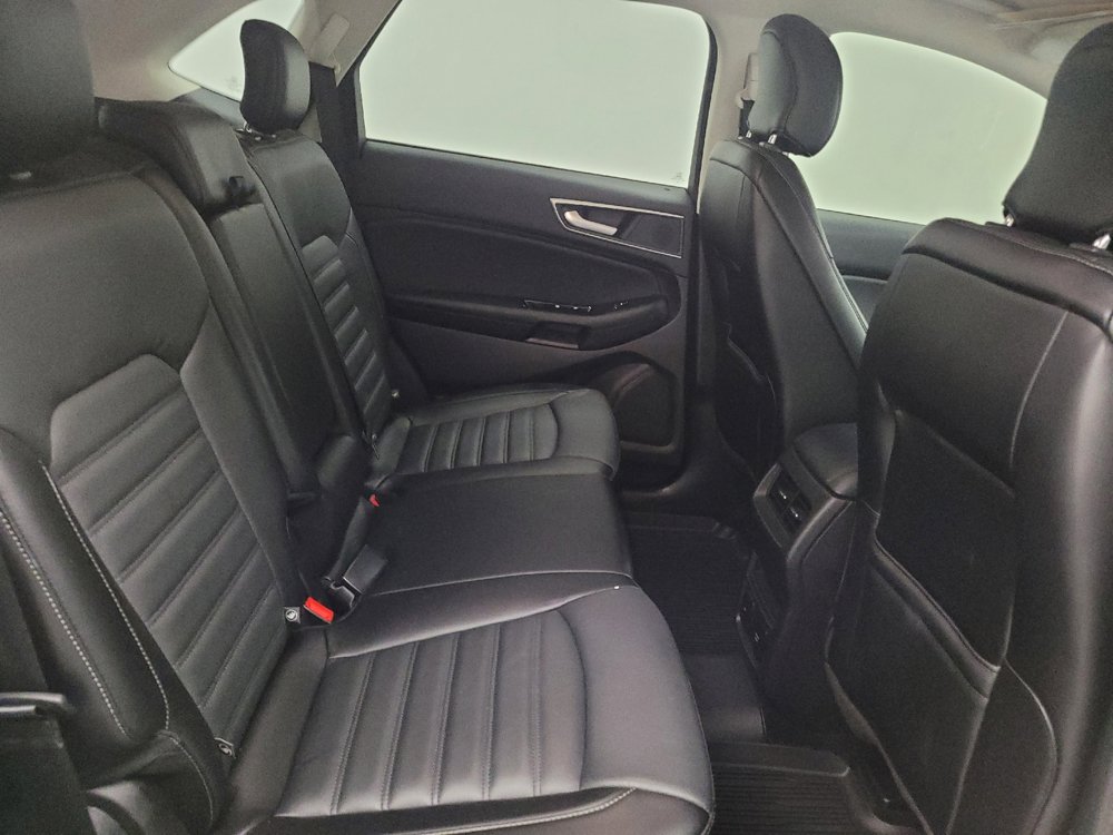 Used 2018 Ford Edge SEL w/ Equipment Group 201A AWD/4WD image 19