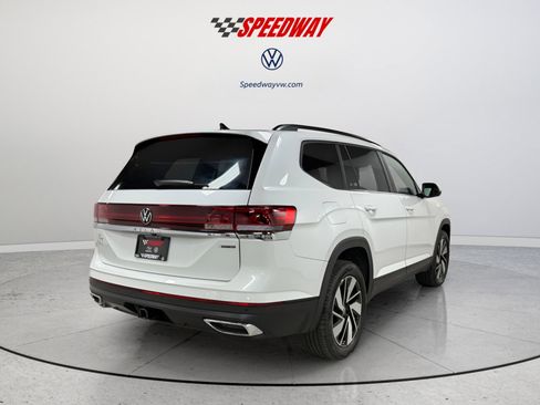 New 2026 Volkswagen Atlas SE image 7