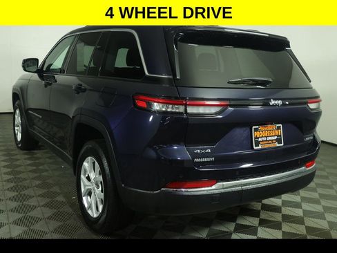 Used 2024 Jeep Grand Cherokee Limited image 4