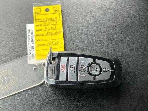 Used 2023 Ford Explorer XLT w/ Equipment Group 202A image 36