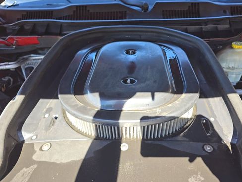 Used 2014 RAM 1500 Express RWD image 2