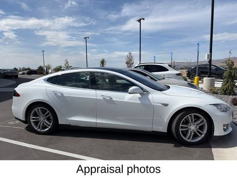 Used 2015 Tesla Model S 85D AWD/4WD image 3