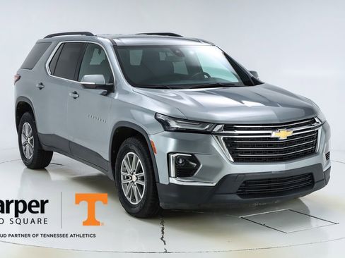 Used 2023 Chevrolet Traverse LT image 53