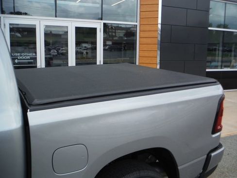 Used 2025 RAM 1500 Tradesman w/ Night Edition AWD/4WD image 6