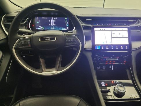 Used 2022 Jeep Grand Cherokee Limited 4xe image 22