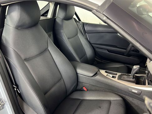 Used 2009 BMW Z4 sDrive30i RWD image 4