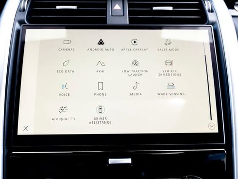 Certified 2024 Land Rover Discovery S image 26