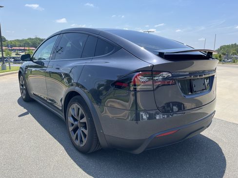 Used 2025 Tesla Model X Plaid AWD/4WD image 6