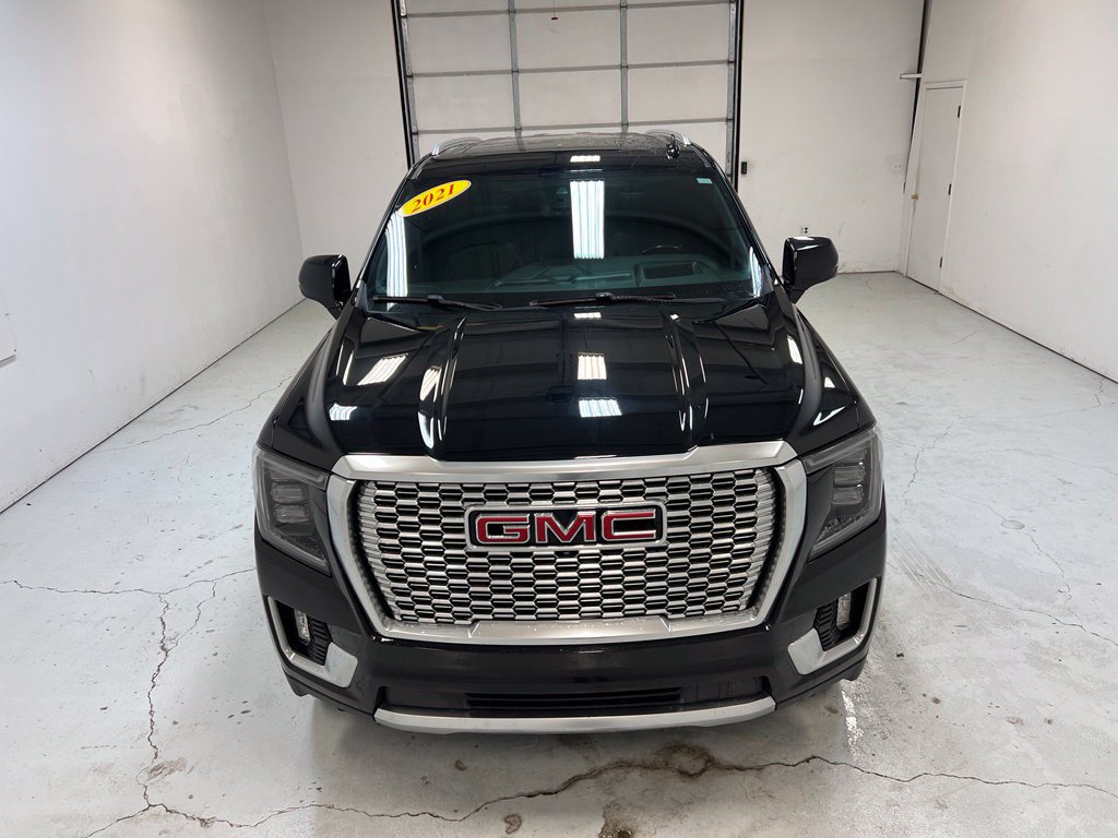 Used 2021 GMC Yukon Denali w/ Denali Premium Package AWD/4WD image 7