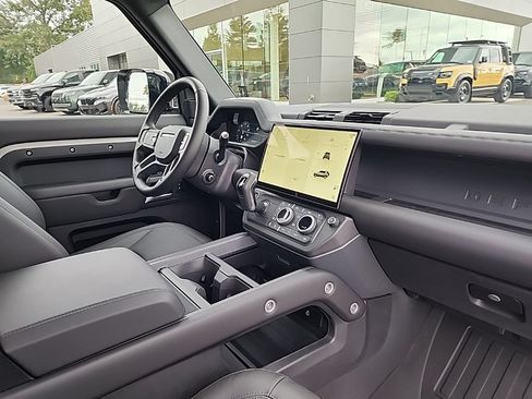 New 2026 Land Rover Defender 110 X-Dynamic SE AWD/4WD image 20