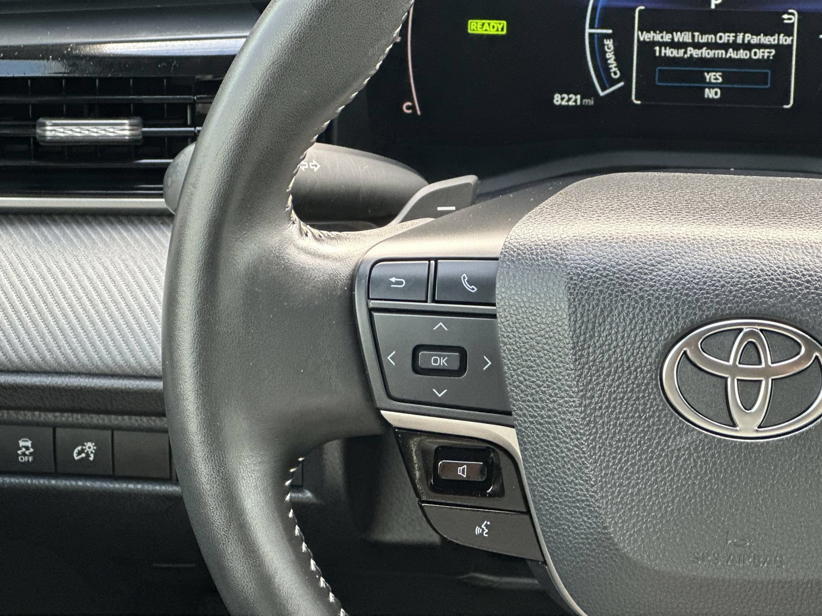 Used 2025 Toyota Camry SE FWD image 20