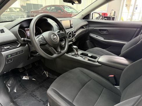 Used 2024 Nissan Sentra S FWD image 19