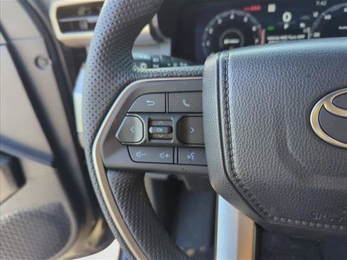 Certified 2026 Toyota Tacoma TRD Sport AWD/4WD image 15