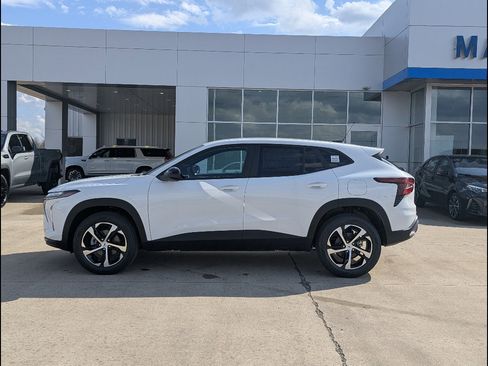 New 2026 Chevrolet Trax RS image 9