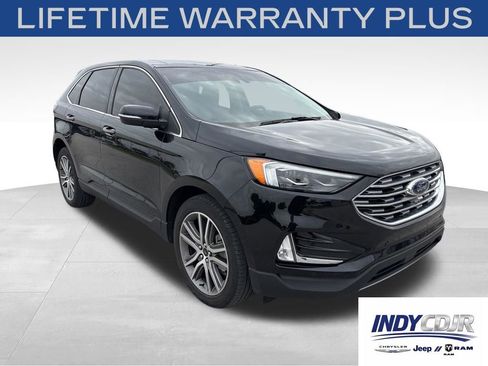 Used 2023 Ford Edge Titanium w/ Equipment Group 301A AWD/4WD image 3