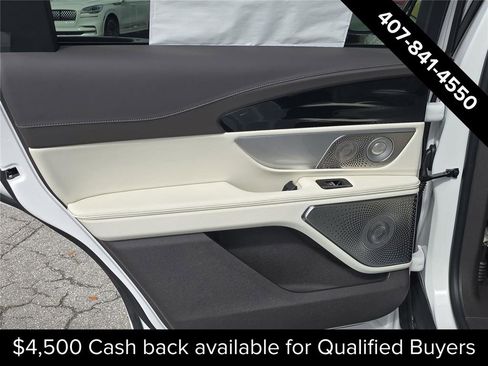 New 2026 Lincoln Nautilus Black Label image 8