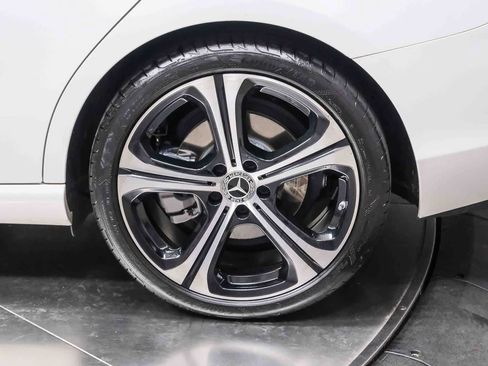 Certified 2024 Mercedes-Benz C 300 Sedan image 9