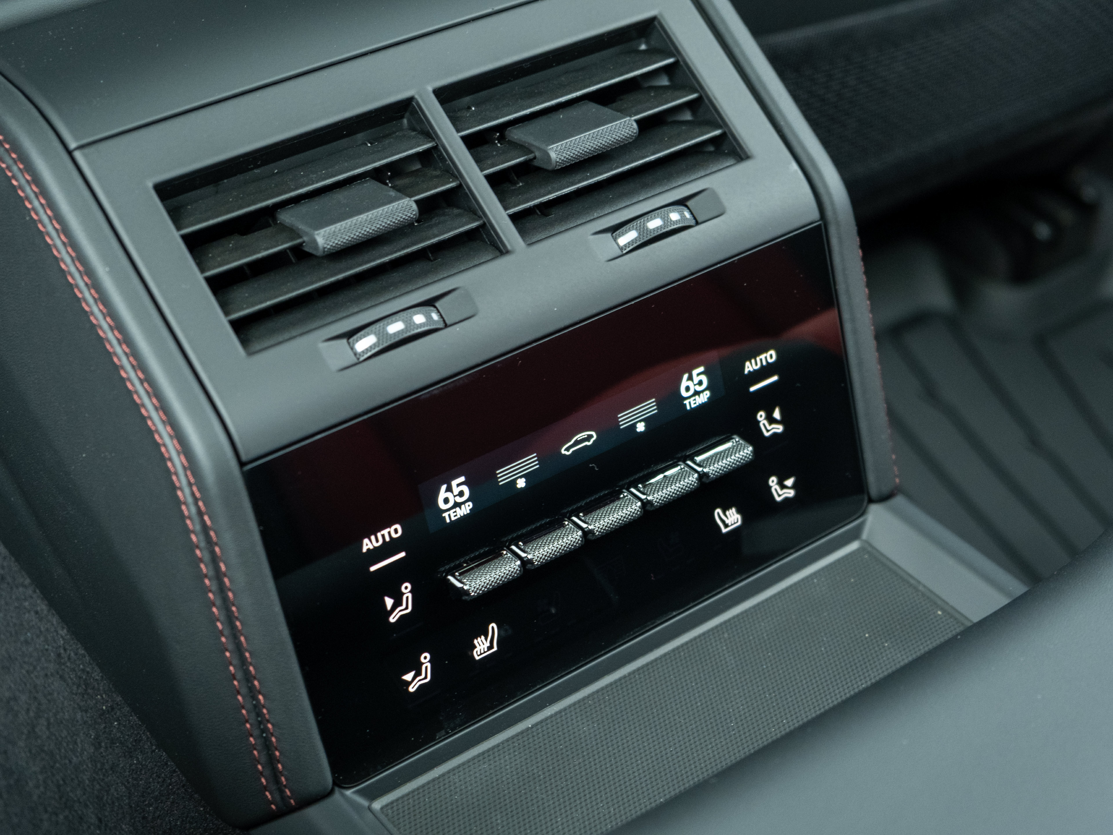 New 2026 Porsche Panamera 4 AWD/4WD image 36