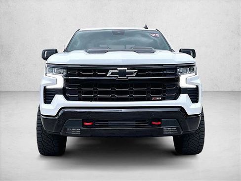 Certified 2025 Chevrolet Silverado 1500 LT Trail Boss w/ Convenience Package II image 3