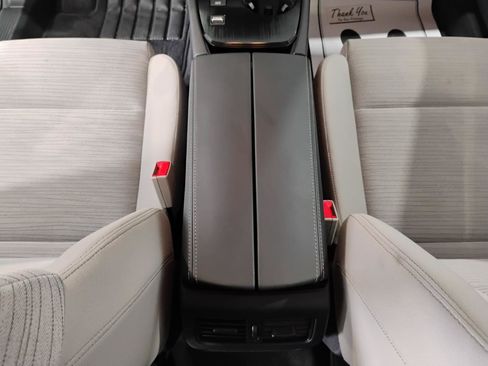 Used 2023 Nissan Rogue SV FWD image 79