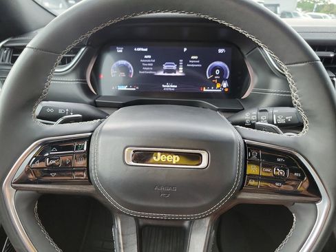 Used 2023 Jeep Grand Cherokee L Overland AWD/4WD image 26