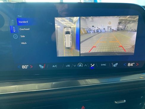 New 2026 Chevrolet Suburban RST w/ RST Capability Package AWD/4WD image 4