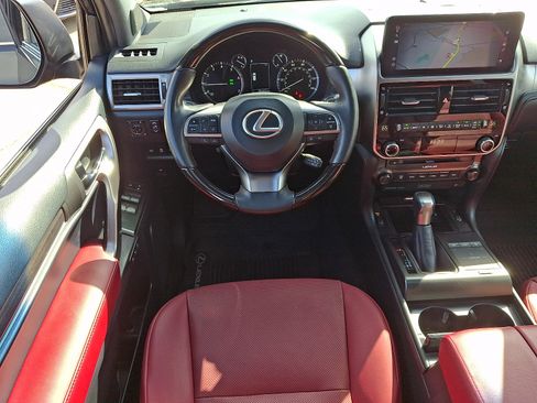 Certified 2023 Lexus GX 460 Premium w/ Premium Plus Package image 12