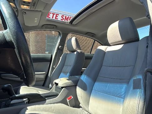 Used 2010 Honda Accord EX-L image 20