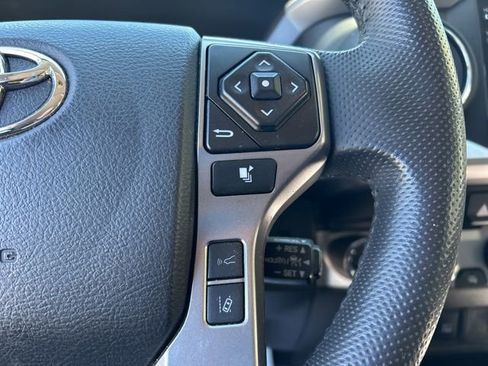 Used 2023 Toyota Tacoma SR5 AWD/4WD image 22