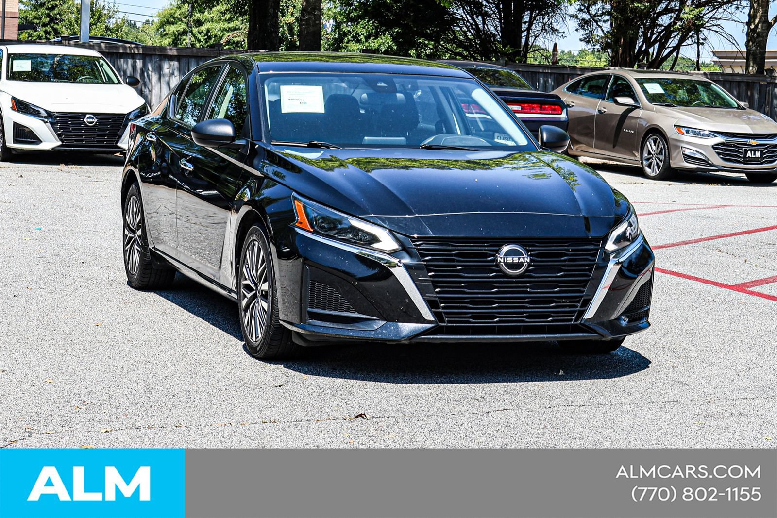 Used 2024 Nissan Altima 2.5 SV FWD image 5