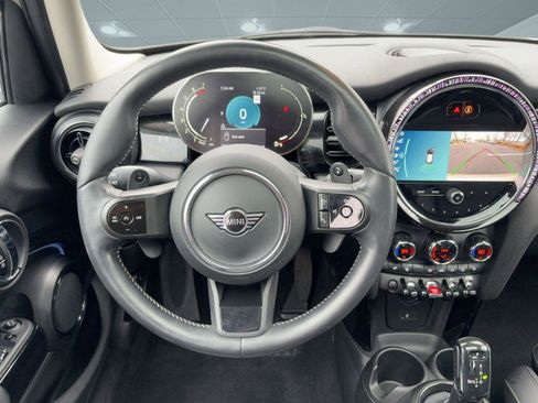 Used 2023 MINI Cooper S image 24