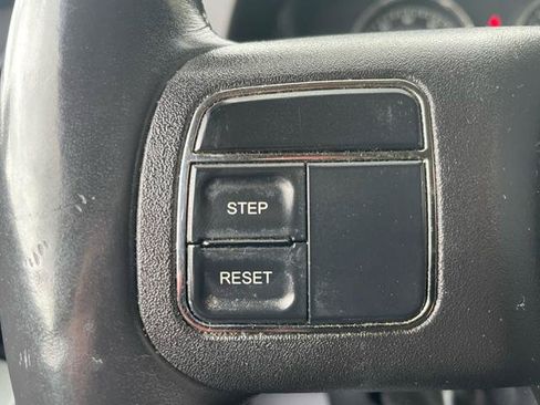 Used 2014 Jeep Compass Latitude AWD/4WD image 19